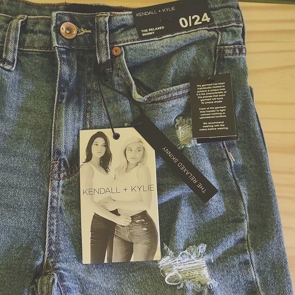 KENDALL AND KYLIE JEANS - Picture 3 of 8
